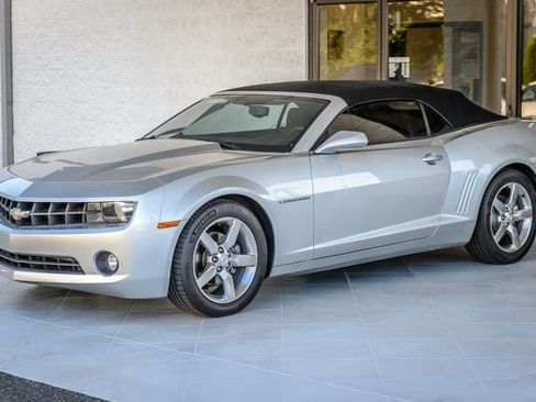 Used 2012 Chevrolet Camaro LT RWD image 9