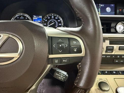 Used 2016 Lexus ES 350 w/ Luxury Package w/Wood Trim FWD image 14