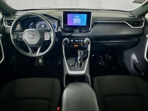 Used 2025 Toyota RAV4 SE w/ Weather Package AWD/4WD image 27