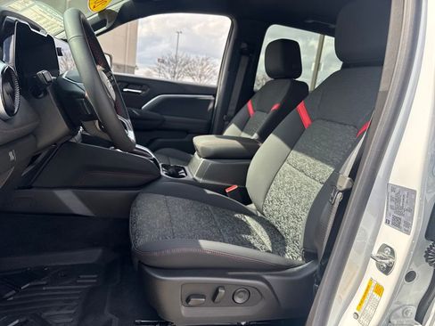 New 2026 Chevrolet Colorado Z71 image 17