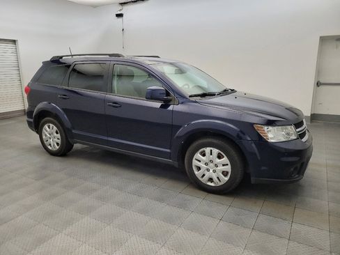 Used 2019 Dodge Journey SE w/ Connectivity Group FWD image 11