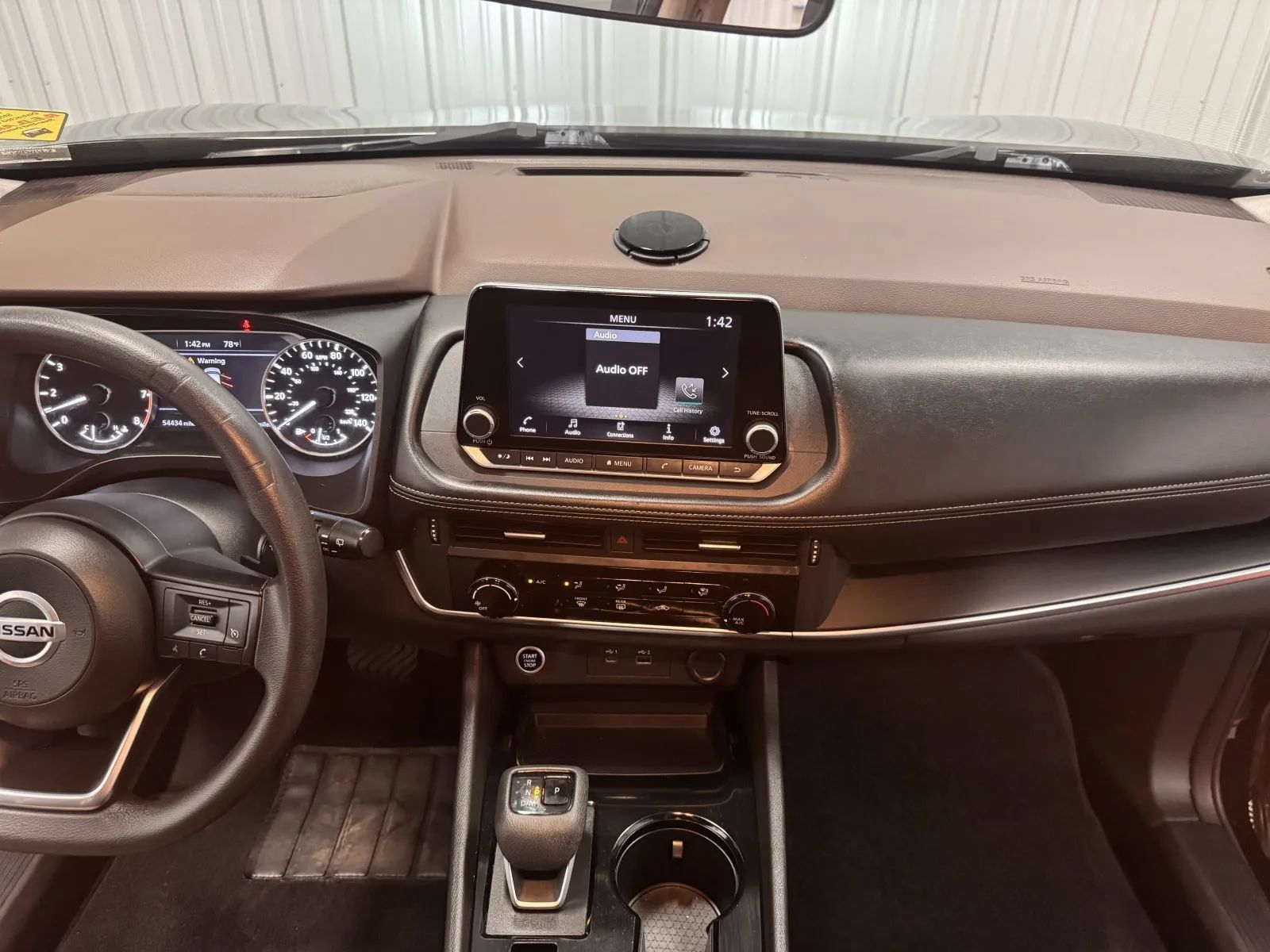 Used 2021 Nissan Rogue S AWD/4WD image 28