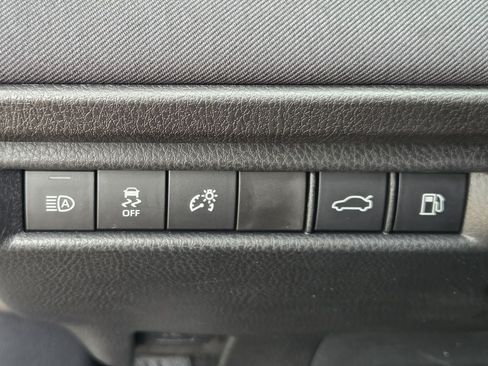 Used 2026 Toyota Camry LE FWD image 25