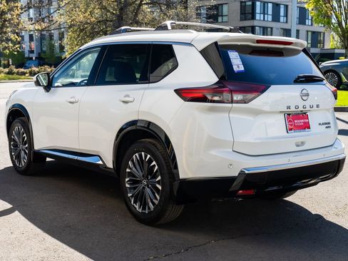 New 2026 Nissan Rogue Platinum w/ Platinum Premium Package AWD/4WD image 4