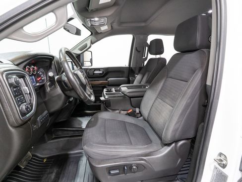 Used 2022 Chevrolet Silverado 3500 LT w/ Convenience Package AWD/4WD image 14