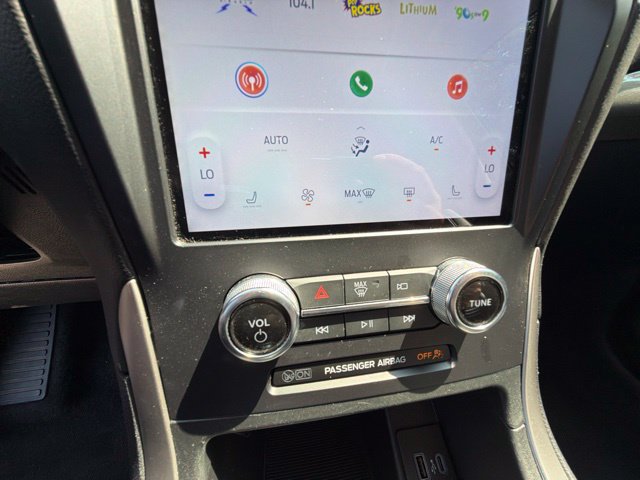 Used 2024 Ford Edge SEL AWD/4WD image 25