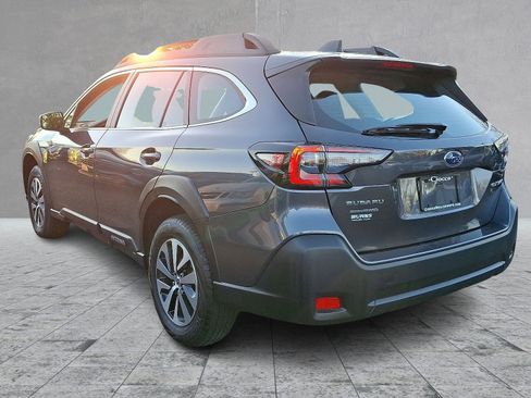 Used 2024 Subaru Outback image 7