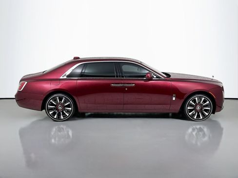 Certified 2024 Rolls-Royce Ghost Extended Wheelbase AWD/4WD image 9