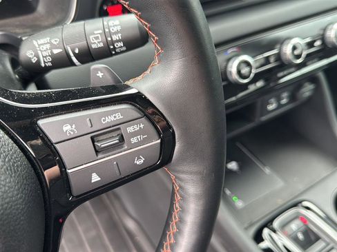 Used 2025 Honda Pilot TrailSport image 22
