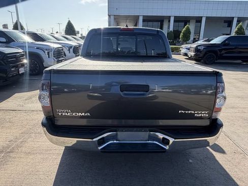 Used 2015 Toyota Tacoma PreRunner w/ SR5 Package RWD image 7