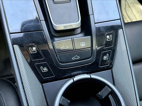 Used 2020 Porsche 911 Carrera S RWD image 13