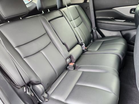 Certified 2024 Nissan Murano SV w/ SV Midnight Edition Package AWD/4WD image 15