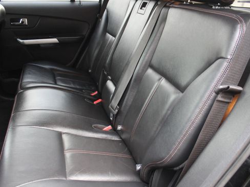 Used 2011 Ford Edge Limited image 13