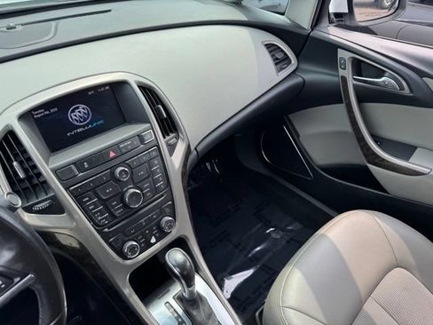 Used 2014 Buick Verano FWD image 21