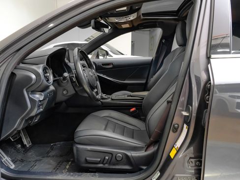 Used 2024 Lexus IS 350 F Sport w/ Navigation Package RWD image 4