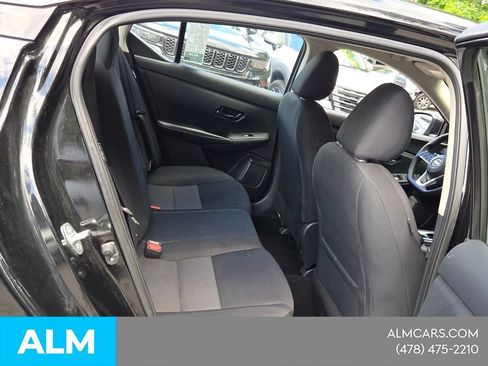 Used 2024 Nissan Sentra SV FWD image 14