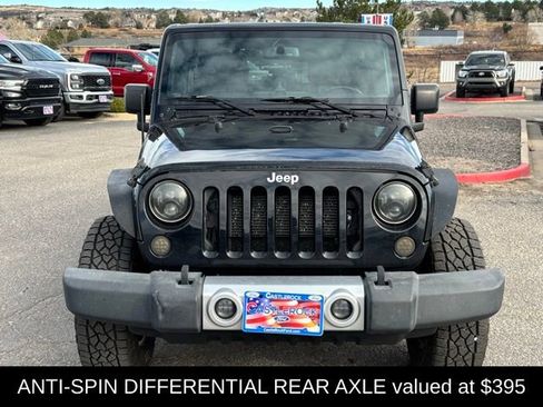 Used 2015 Jeep Wrangler Unlimited Sahara w/ Connectivity Group image 10