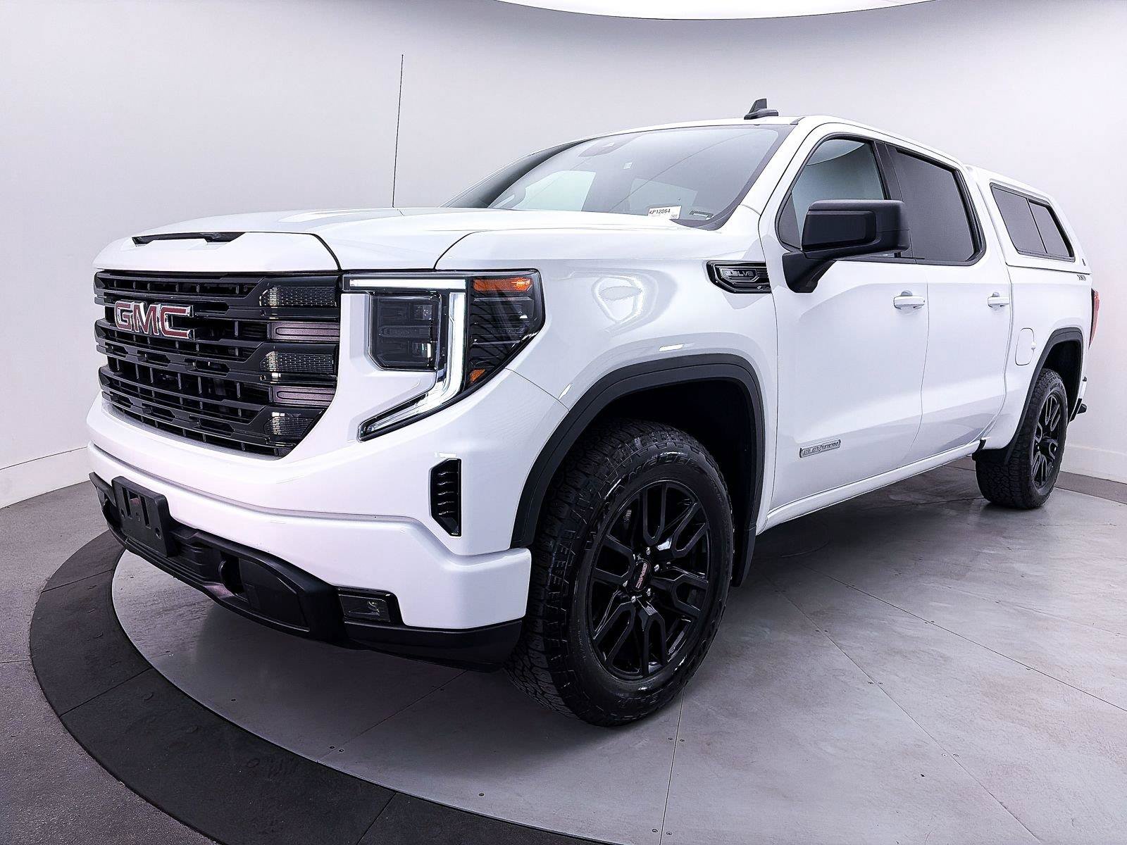 Used 2024 GMC Sierra 1500 Elevation w/ X31 Off-Road Package AWD/4WD image 14