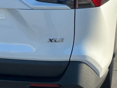 Used 2024 Toyota RAV4 XLE Premium image 5