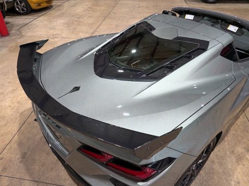 Used 2022 Chevrolet Corvette Stingray Coupe w/ 1LT RWD image 21