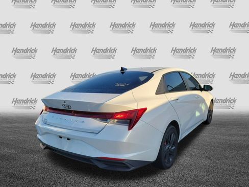 Used 2022 Hyundai Elantra SEL w/ Cargo Package FWD image 10