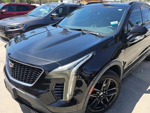 Used 2019 Cadillac XT4 Sport FWD image 1