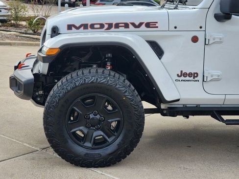 Used 2021 Jeep Gladiator Mojave image 15