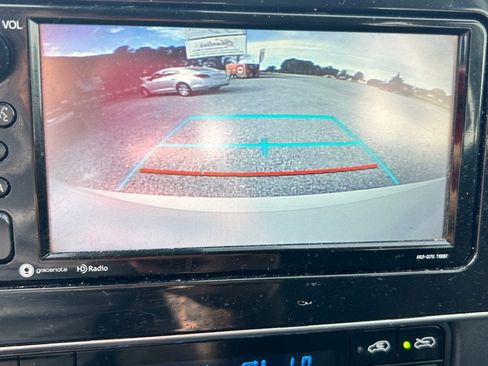 Used 2018 Toyota Corolla iM image 15