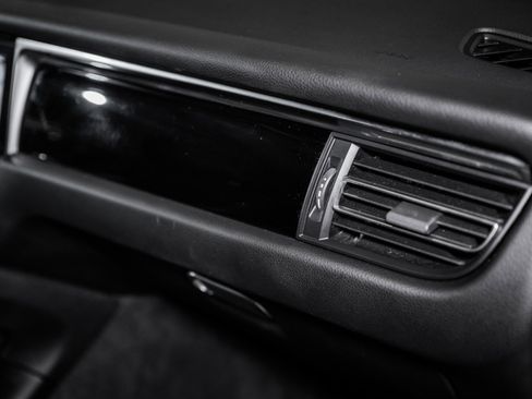 Used 2021 Porsche Macan S image 55