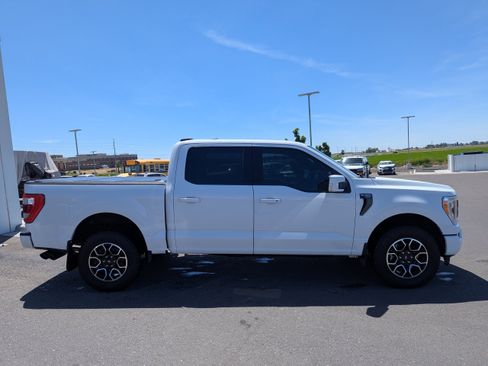 Used 2022 Ford F150 Lariat AWD/4WD image 4