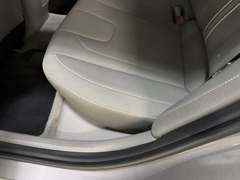 Used 2024 Hyundai Elantra SEL w/ Convenience Package FWD image 22