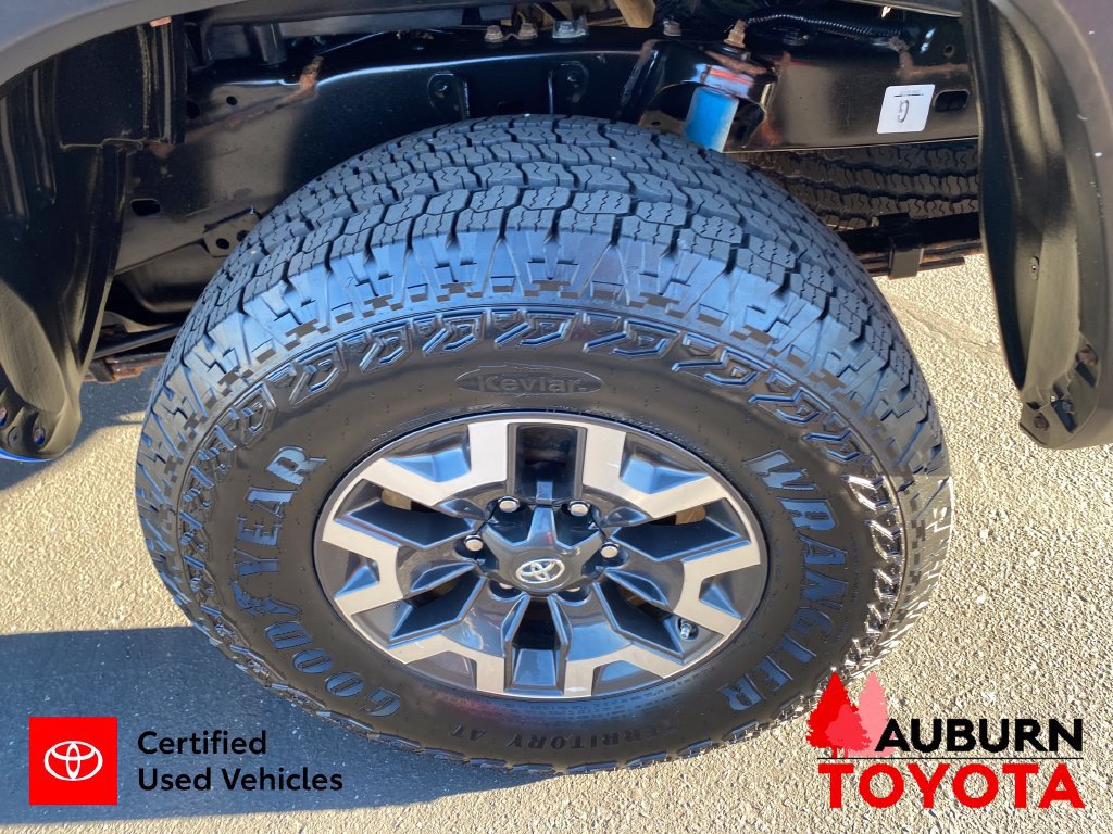 Certified 2021 Toyota Tacoma TRD Off-Road w/ Blackout Package (TMS) AWD/4WD image 23