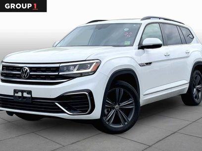 Used 2021 Volkswagen Atlas SE w/ Panoramic Sunroof Package