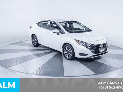 Used 2024 Nissan Versa SV w/ Trunk Package FWD image 14