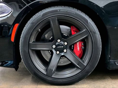 Used 2019 Dodge Charger SRT Hellcat image 12