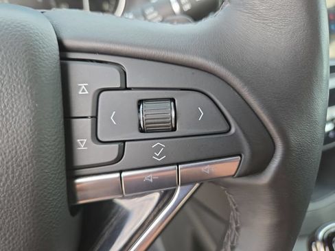 Used 2024 Cadillac XT6 Premium Luxury AWD/4WD image 17