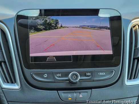 Used 2024 Chevrolet Malibu LS FWD image 18