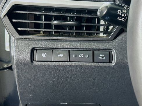 Used 2022 Nissan Altima 2.5 SV w/ SV Premium Package image 20