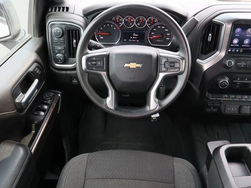 Certified 2022 Chevrolet Silverado 2500 LT AWD/4WD image 23