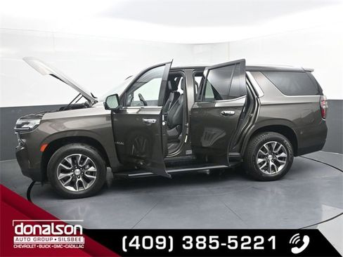 Used 2021 Chevrolet Tahoe LT w/ LT Signature Package image 25