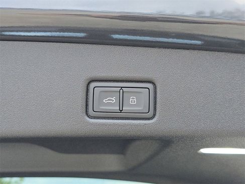 New 2025 Audi Q5 Premium Plus image 13