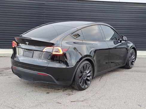 Used 2020 Tesla Model Y Performance image 3