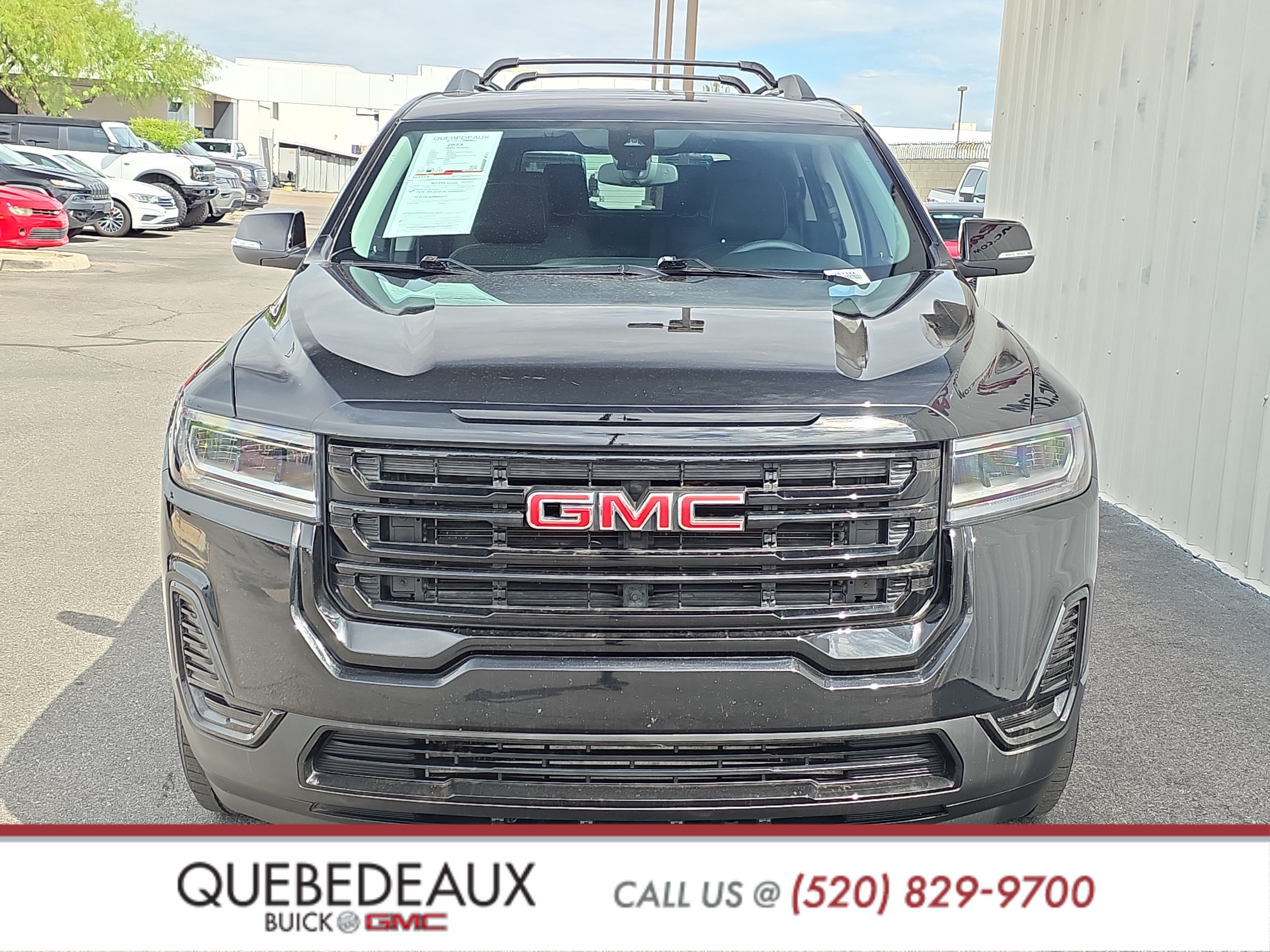 Used 2023 GMC Acadia SLE w/ Elevation Edition FWD image 2