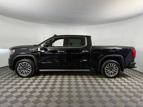 Used 2025 GMC Sierra 1500 Denali Ultimate AWD/4WD image 9