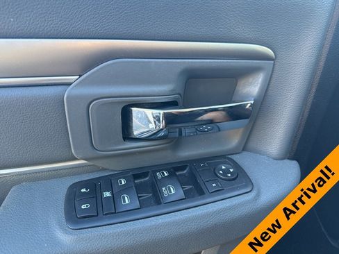 Used 2019 RAM 1500 Classic SLT image 13
