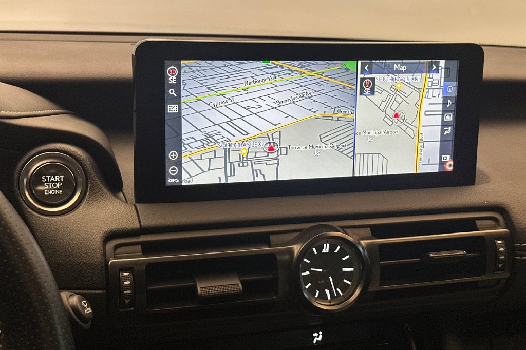 Used 2025 Lexus IS 500 RWD image 18