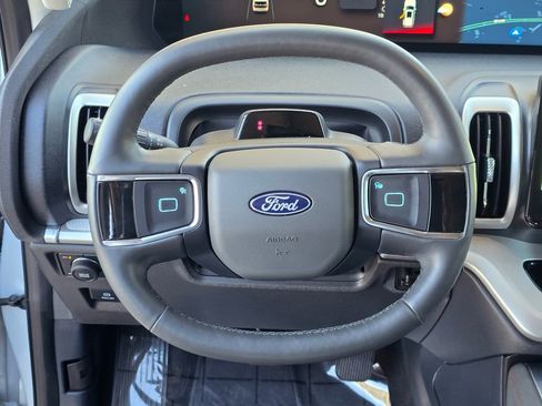 Used 2025 Ford Expedition Max Active image 22