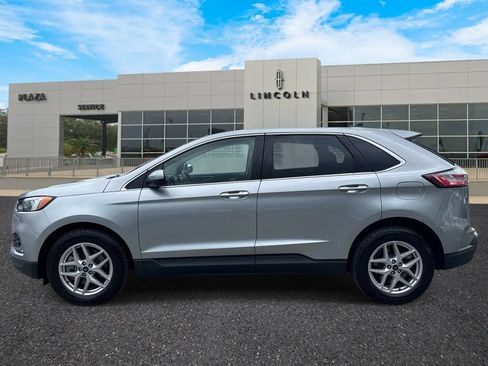 Used 2024 Ford Edge SEL w/ Convenience Package AWD/4WD image 6