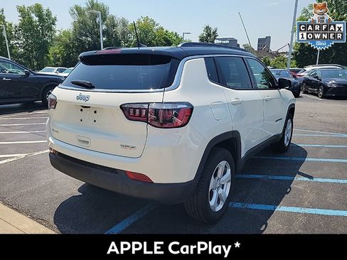 Used 2019 Jeep Compass Latitude w/ Popular Equipment Group AWD/4WD image 3