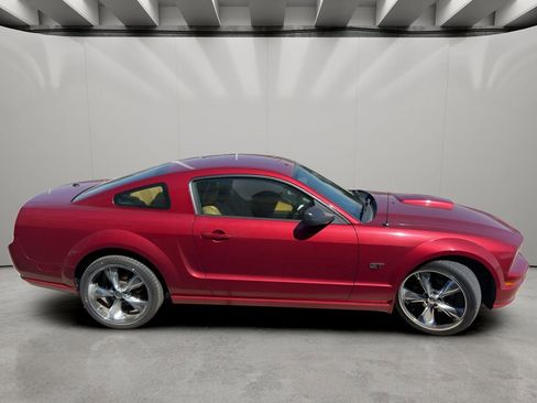 Used 2007 Ford Mustang GT RWD image 5